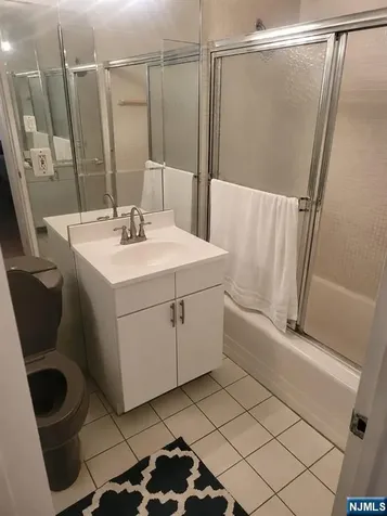 2 Horizon Fort Lee NJ 07024
