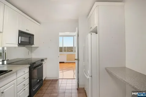 1 Claridge Drive Verona NJ 07044