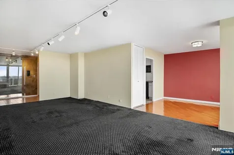 1 Claridge Drive Verona NJ 07044