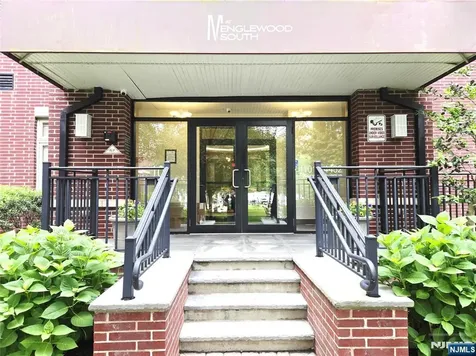 2208 Riverview Avenue Englewood NJ 07631