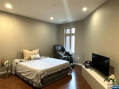 2208 Riverview Avenue Englewood NJ 07631