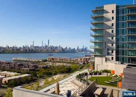 320 Adolphus Avenue Cliffside Park NJ 07010