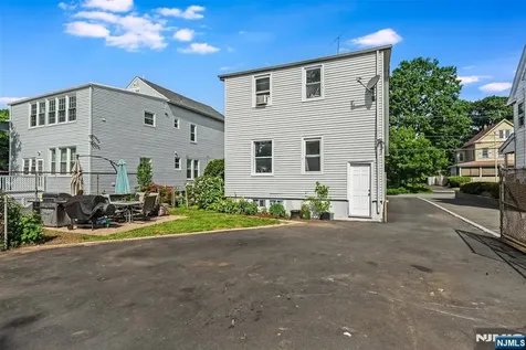 113 Harrison Street Bloomfield NJ 07003