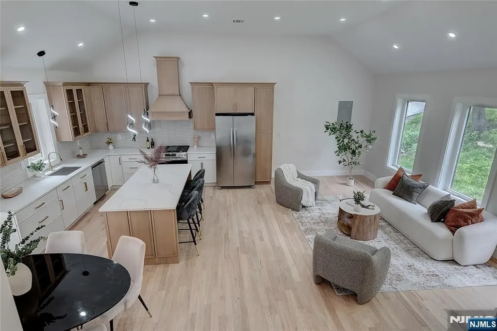896 Union Valley Road West Milford NJ 07480