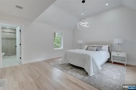 896 Union Valley Road West Milford NJ 07480