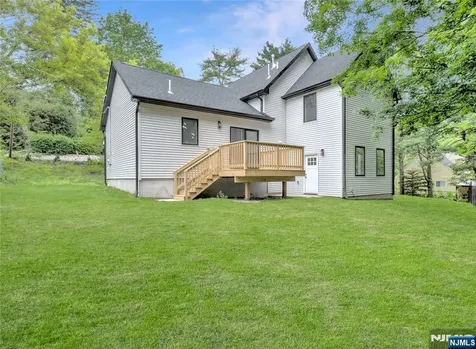 896 Union Valley Road West Milford NJ 07480