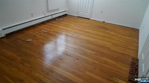 403 Anderson Fairview NJ 07022