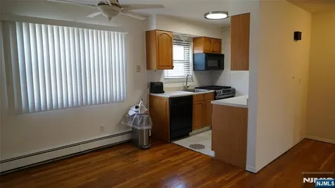 403 Anderson Fairview NJ 07022