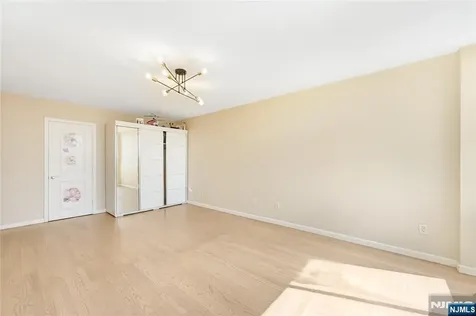 200 Winston Drive Cliffside Park NJ 07010