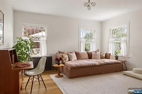 162 Union Street Montclair NJ 07042