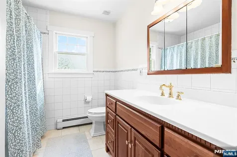 402 Enos Place Ho-ho-kus NJ 07423
