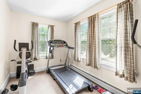 402 Enos Place Ho-ho-kus NJ 07423