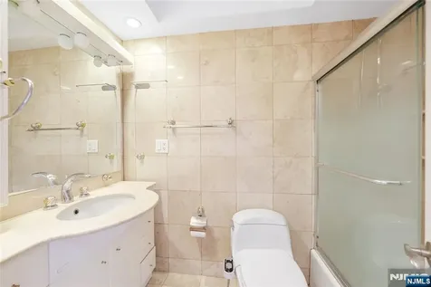 200 Winston Drive Cliffside Park NJ 07010