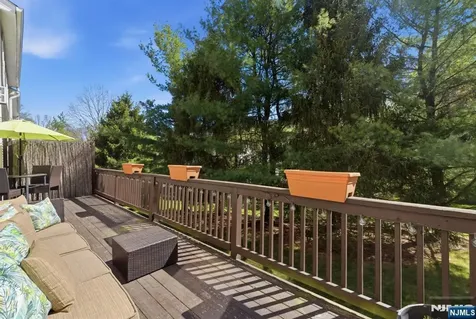 15 Aspen Court Hardyston NJ 07419