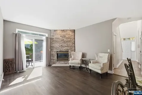 15 Aspen Court Hardyston NJ 07419