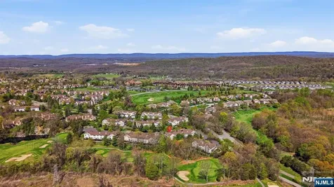 15 Aspen Court Hardyston NJ 07419