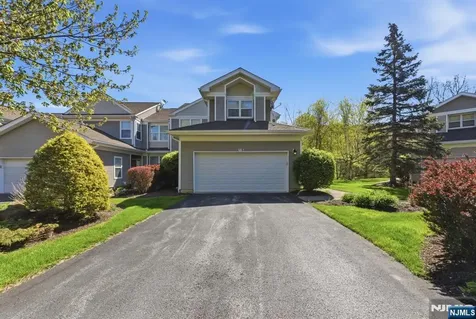 15 Aspen Court Hardyston NJ 07419
