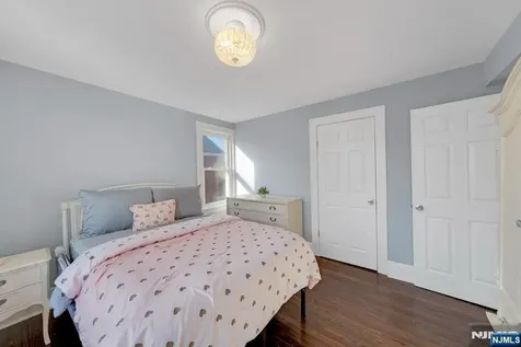 51 Cedar Nutley NJ 07110