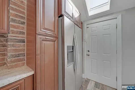 51 Cedar Nutley NJ 07110