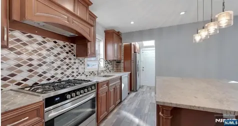 51 Cedar Nutley NJ 07110