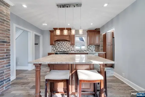 51 Cedar Nutley NJ 07110