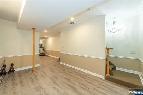 95 Highwood Avenue Englewood NJ 07631
