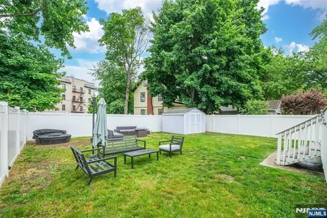 95 Highwood Avenue Englewood NJ 07631