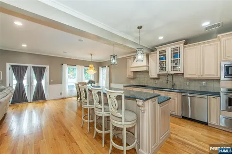 95 Highwood Avenue Englewood NJ 07631
