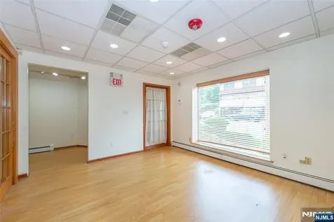 548 Franklin Avenue Nutley NJ 07110