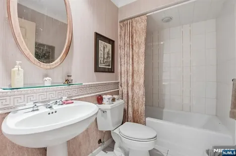 43 Maple Road West Milford NJ 07480