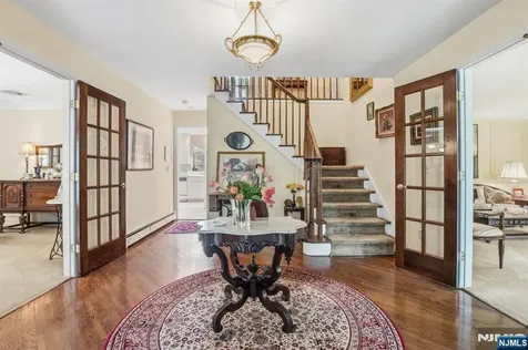 43 Maple Road West Milford NJ 07480