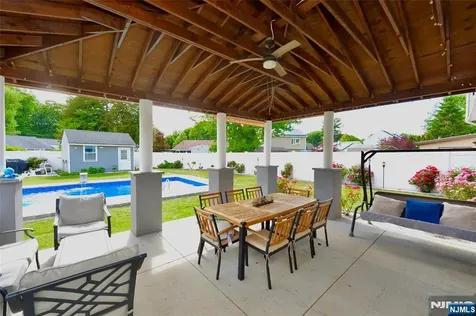 59 Hahn Avenue Rochelle Park NJ 07662