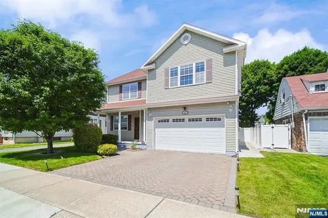 17 E Fairmount Avenue Maywood NJ 07607