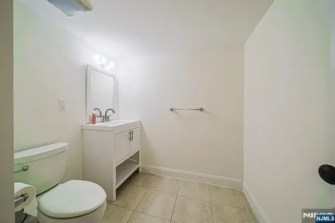 17 E Fairmount Avenue Maywood NJ 07607
