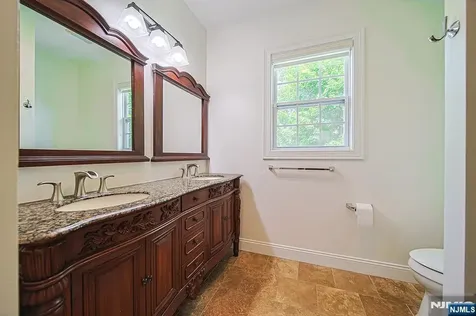 17 E Fairmount Avenue Maywood NJ 07607