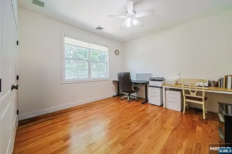 17 E Fairmount Avenue Maywood NJ 07607