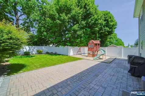 17 E Fairmount Avenue Maywood NJ 07607