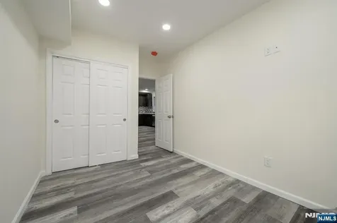 287 Orange Street Newark NJ 07103
