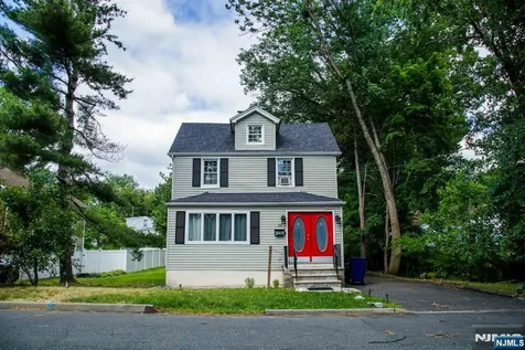 518 W Anderson Street Hackensack NJ 07601