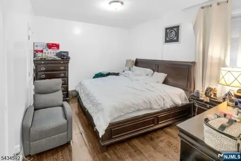 87 19th Street East Orange NJ 07017