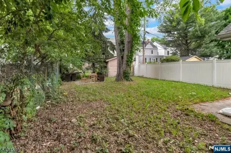 87 19th Street East Orange NJ 07017