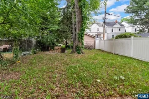 87 19th Street East Orange NJ 07017