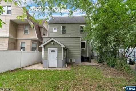87 19th Street East Orange NJ 07017