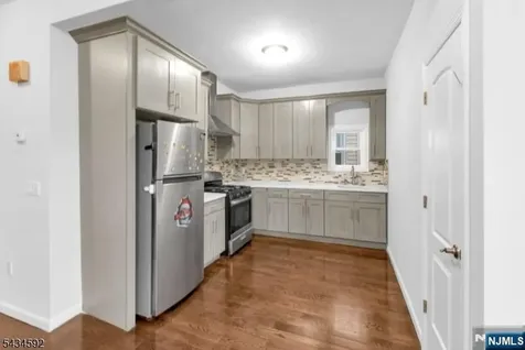 87 19th Street East Orange NJ 07017