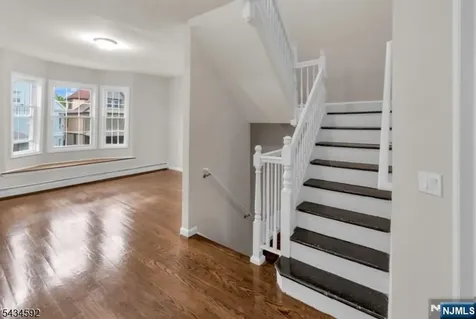 87 19th Street East Orange NJ 07017