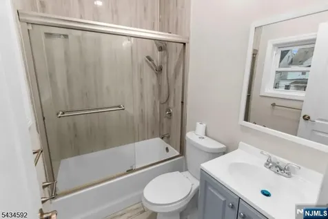 87 19th Street East Orange NJ 07017