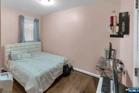 87 19th Street East Orange NJ 07017