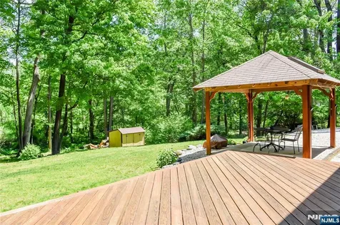 98 Gould Road West Milford NJ 07435