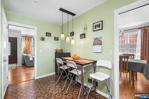 1095 Harvard Place Fort Lee NJ 07024