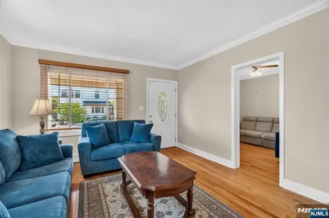 119 Kingston Avenue Hawthorne NJ 07506